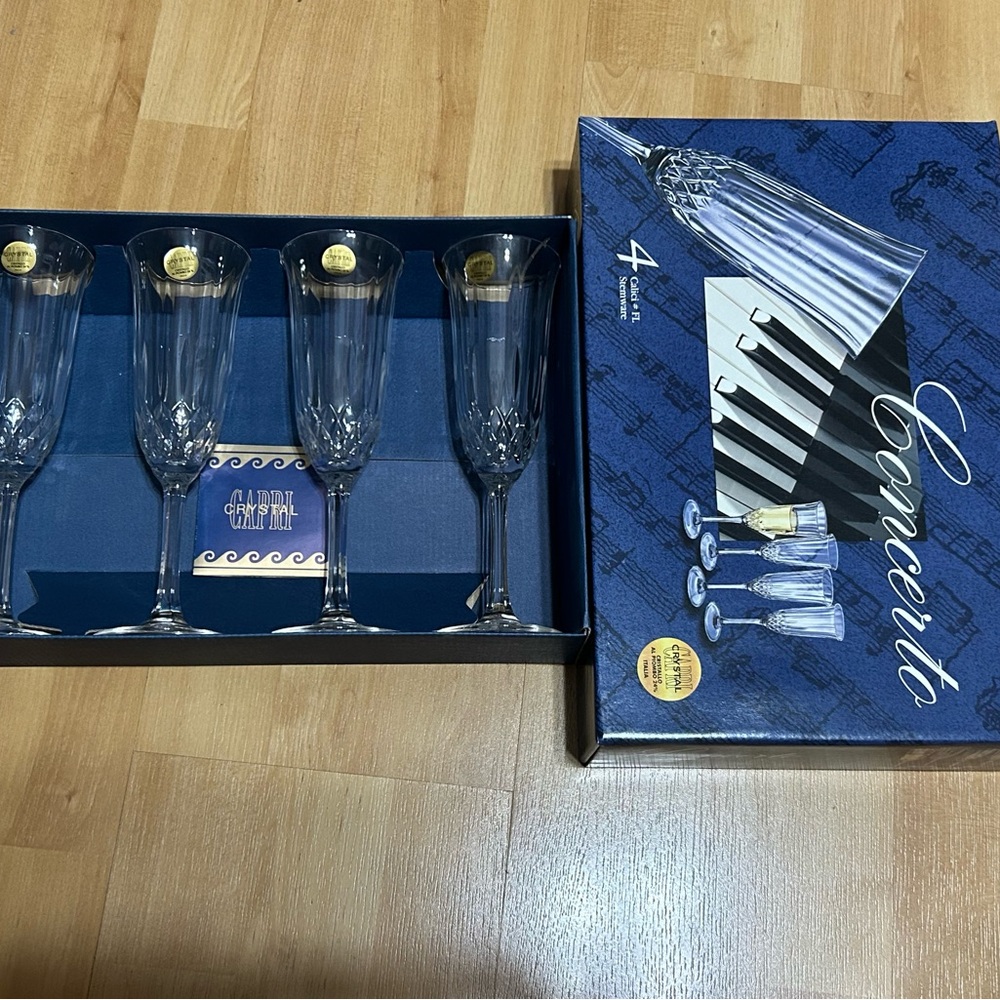 Crystal Champagne Flute Set - Clear Glass, Boxed 4-Pack